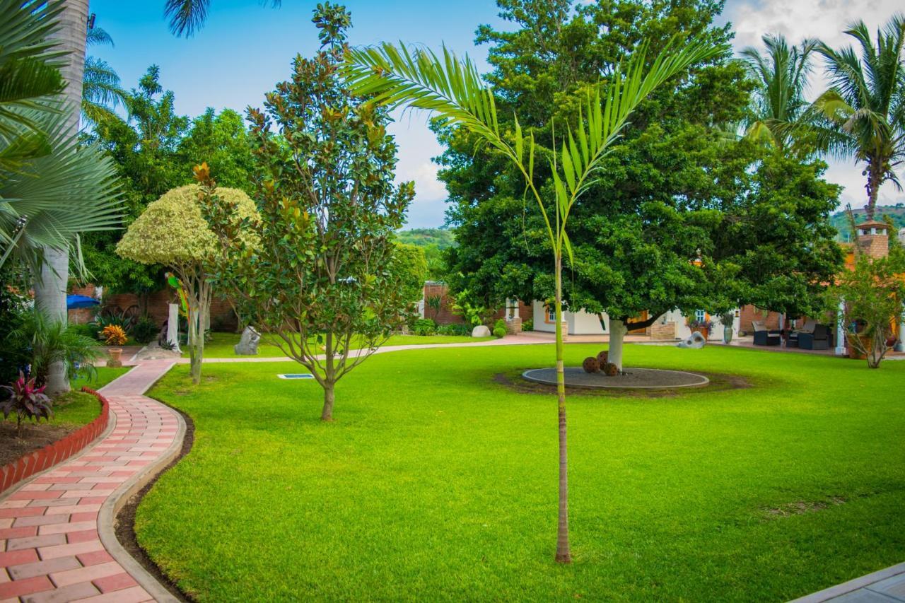 Hotel Quinta Valentina Ahuacatlán Exterior photo